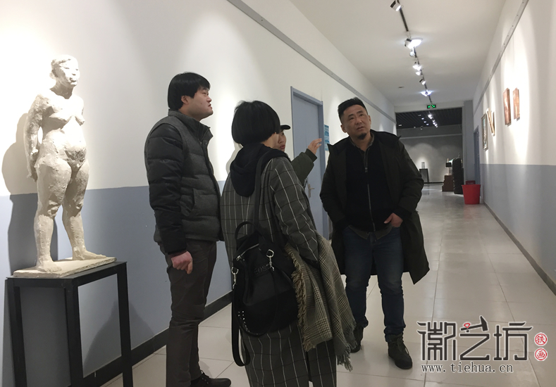 參觀河北美院 (10) 參觀河北美院 (10)