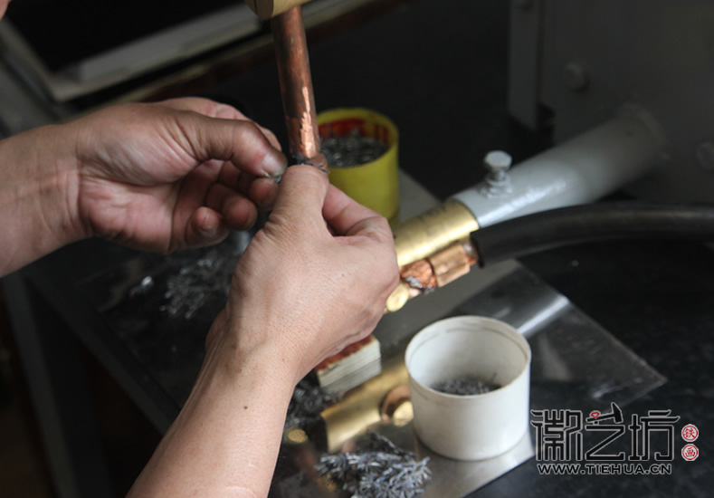 徽藝坊鐵畫迎來蕪湖商貿學院學子前來參觀 (31) 徽藝坊鐵畫迎來蕪湖商貿學院學子前來參觀 (31)